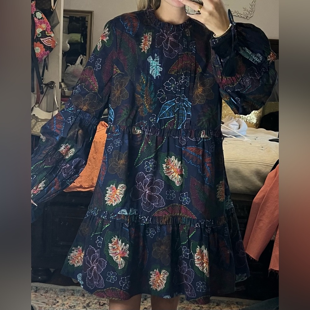 Allison size medium dress NWT
